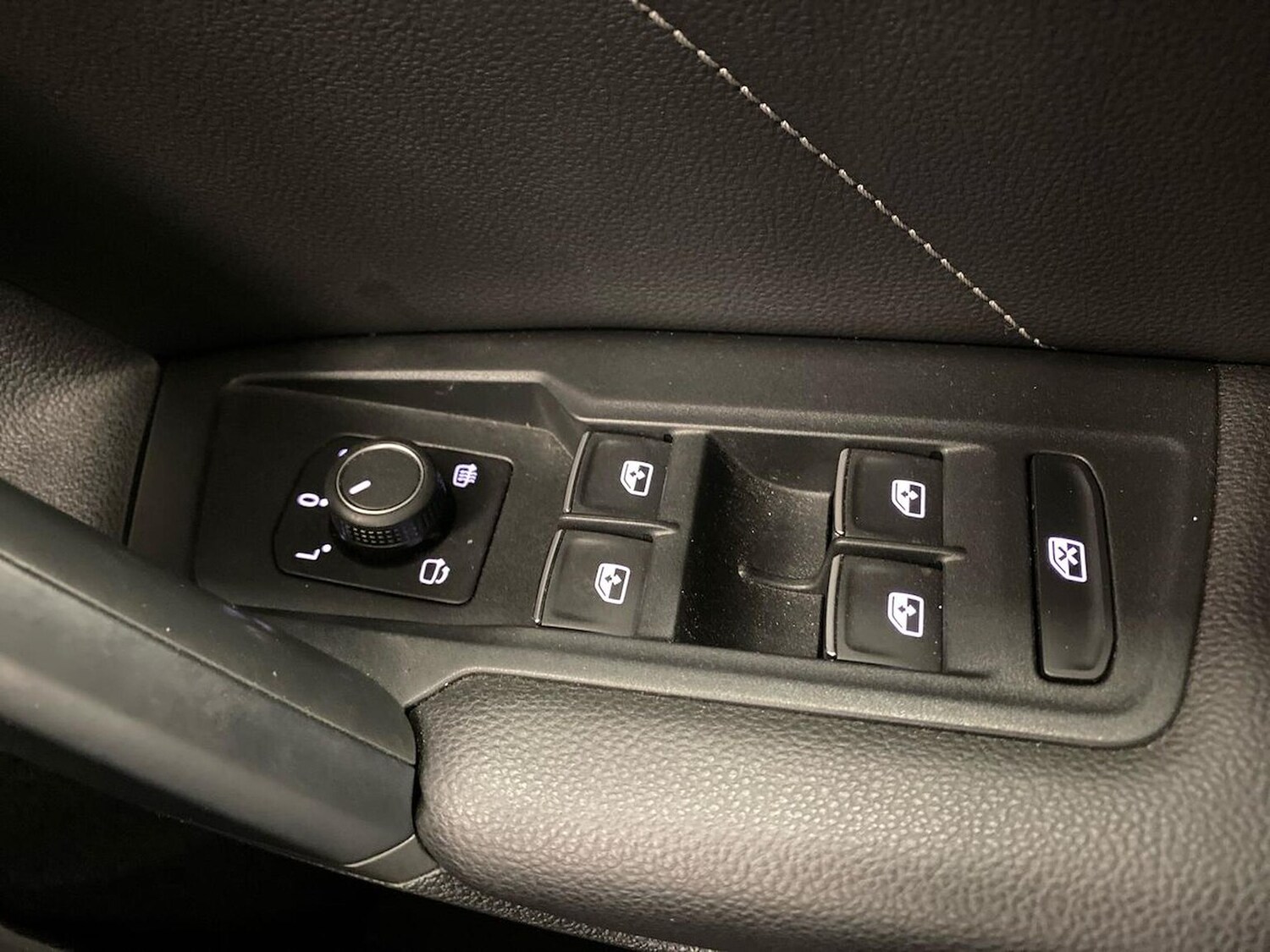 Used Volkswagen Tiguan 2020 for sale - 76011084: Photo 21