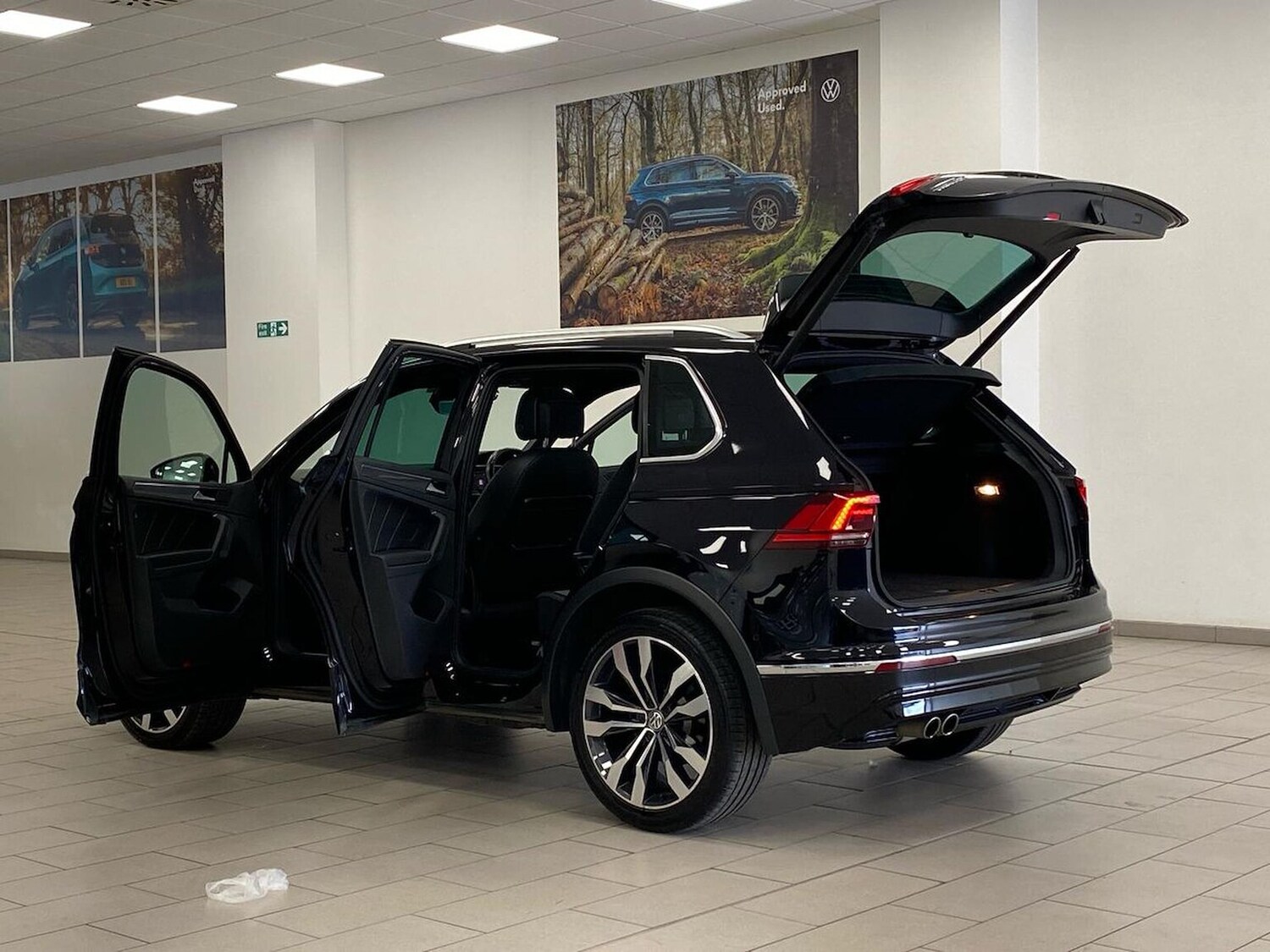 Used Volkswagen Tiguan 2020 for sale - 76011084: Photo 33