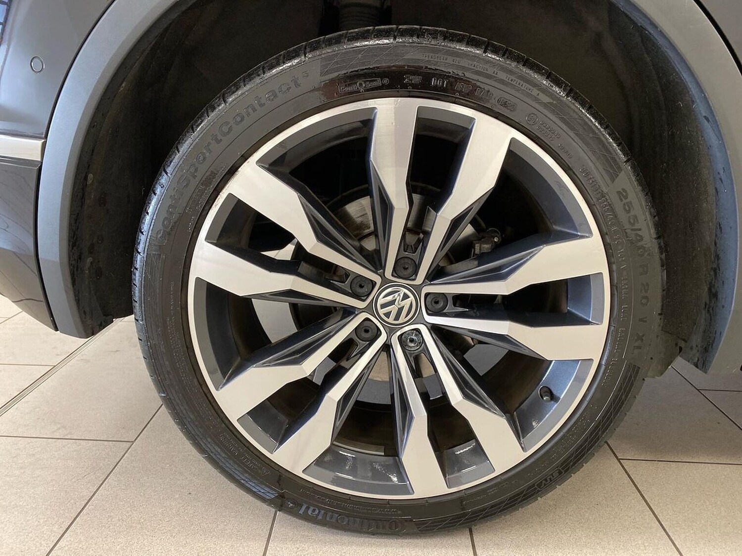 Used Volkswagen Tiguan 2020 for sale - 76011084: Photo 6