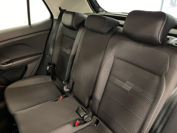 Used Volkswagen T-Cross 2022 for sale - 76268358: Photo 16