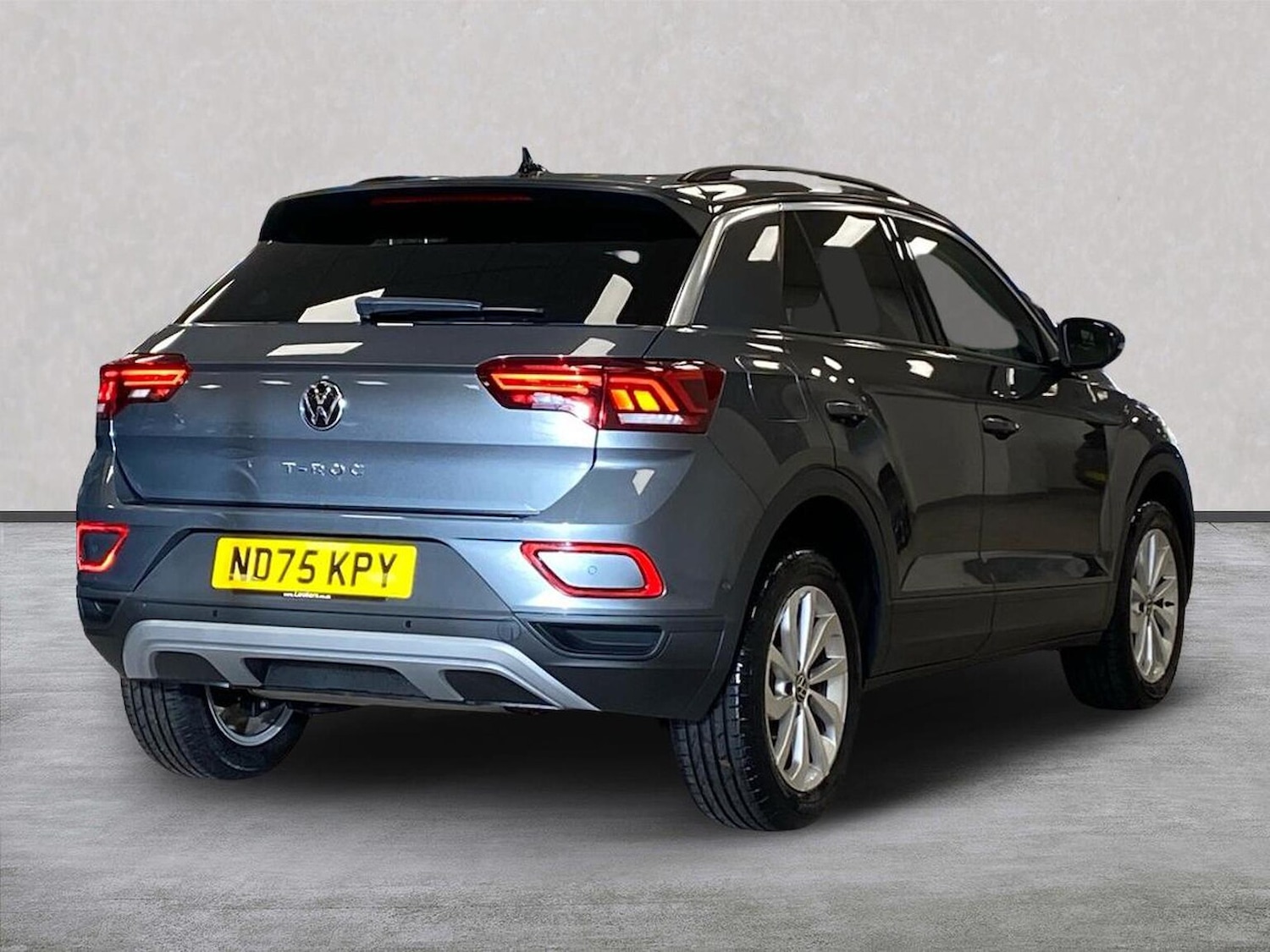 Used Volkswagen T-Roc 2025 for sale - 76719418: Photo 18