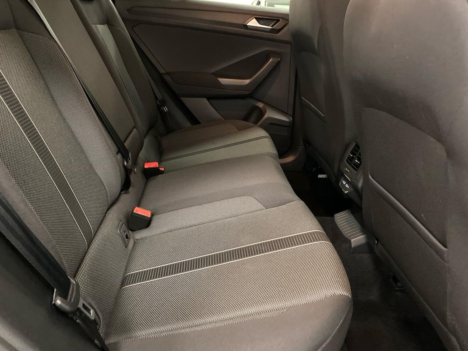 Used Volkswagen T-Roc 2025 for sale - 76719418: Photo 37