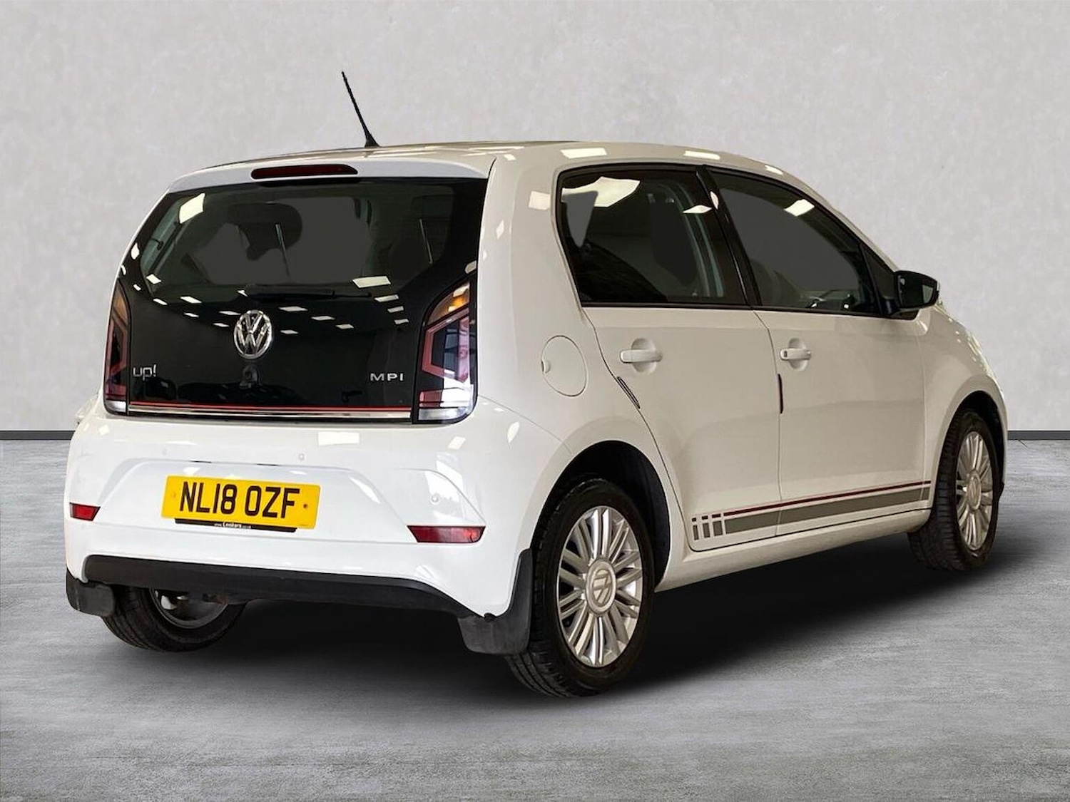 Used Volkswagen up! 2018 for sale - 76174212: Photo 18