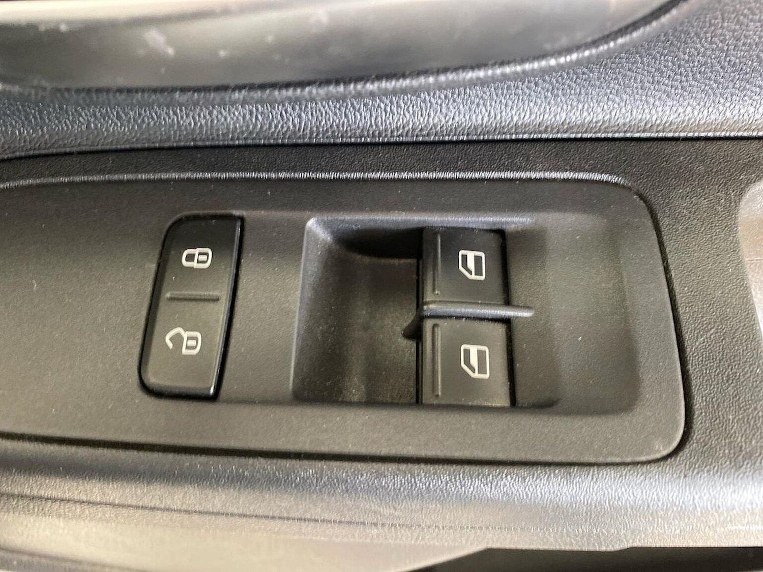 Used Volkswagen up! 2018 for sale - 76174212: Photo 21