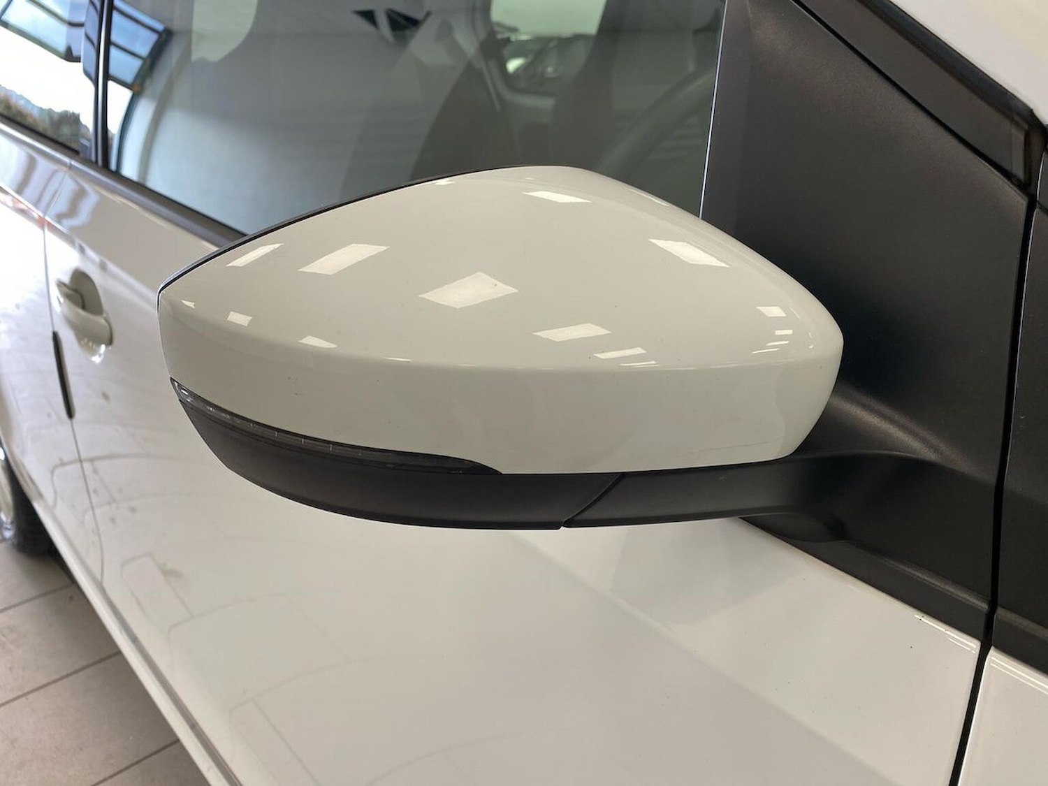 Used Volkswagen up! 2018 for sale - 76174212: Photo 25