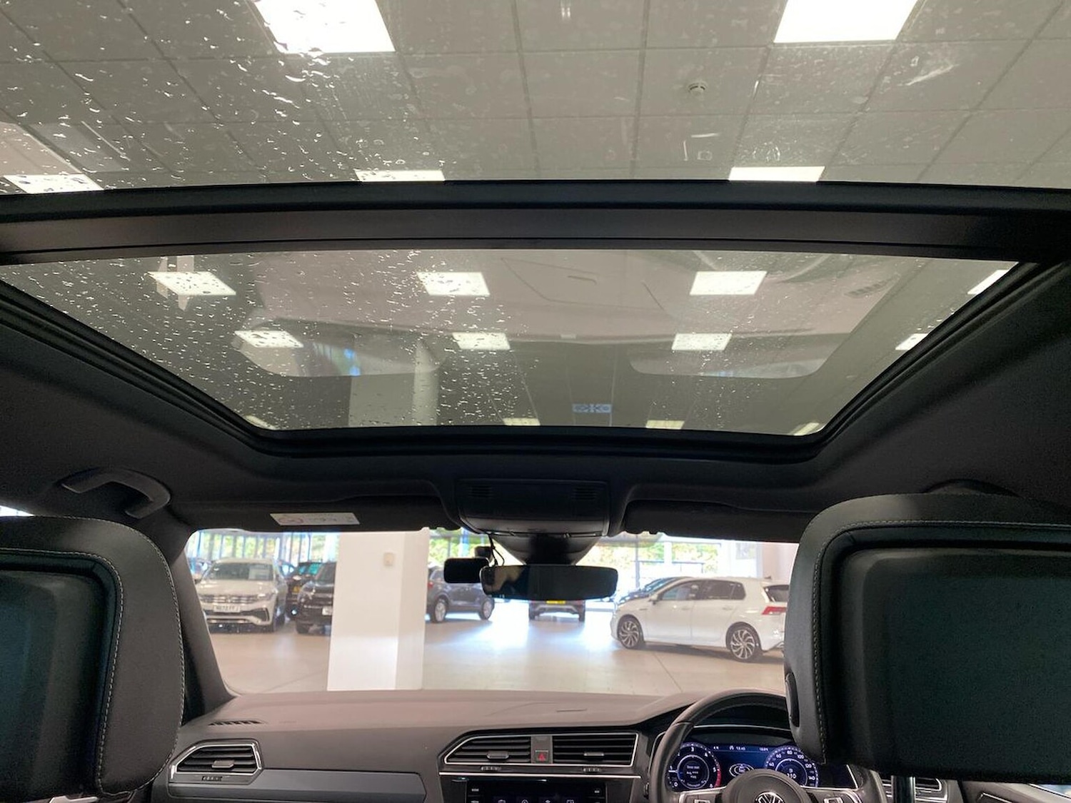 Used Volkswagen Tiguan 2017 for sale - 76142962: Photo 31