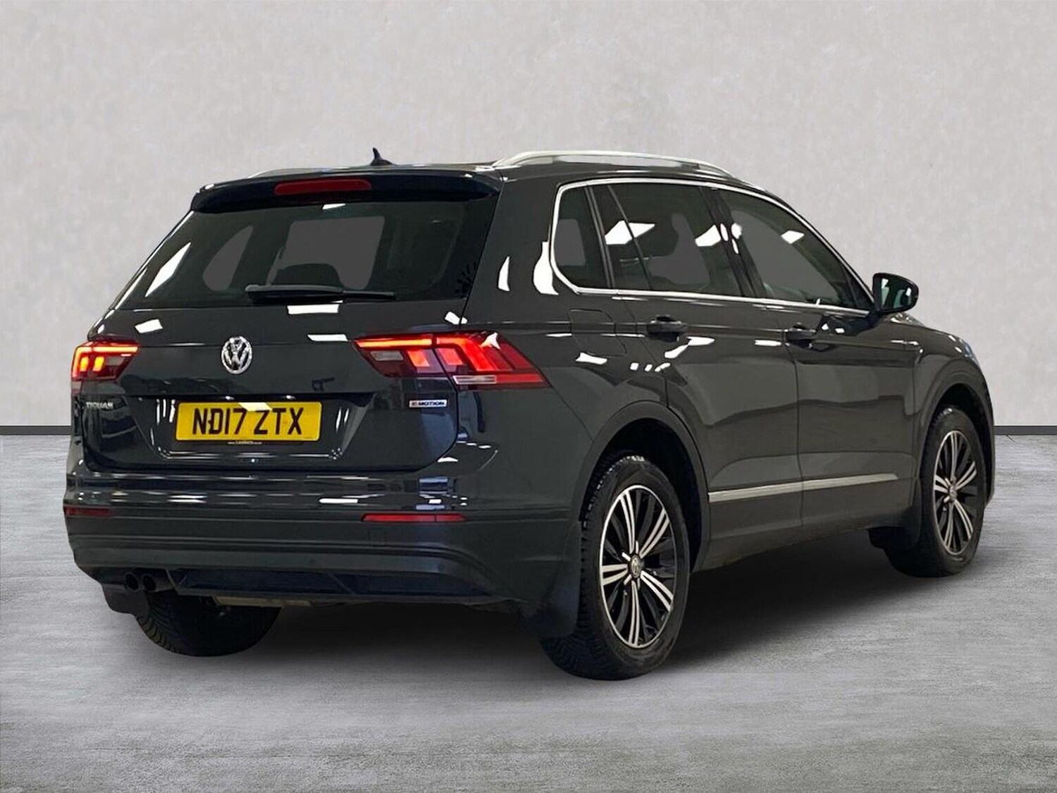 Used Volkswagen Tiguan 2017 for sale - 76310150: Photo 18
