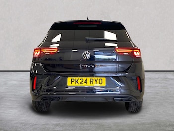 Used Volkswagen T-Roc 2024 for sale - 79393049: Photo