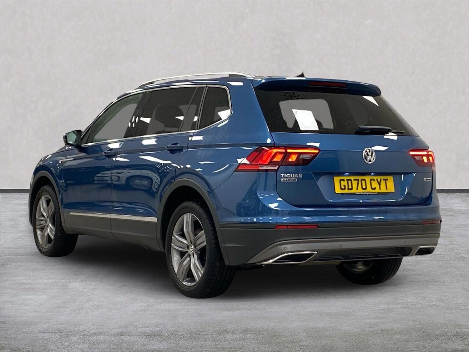 Used Volkswagen Tiguan Allspace 2021 for sale - 76951206: Photo 2