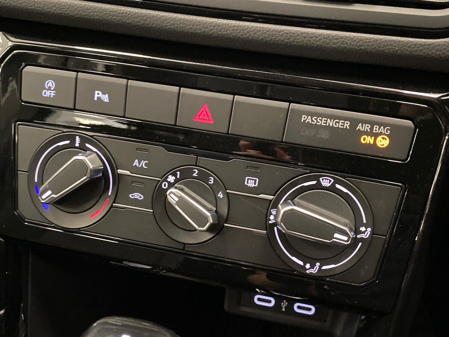 Used Volkswagen T-Cross 2026 for sale - 78194619: Photo 12