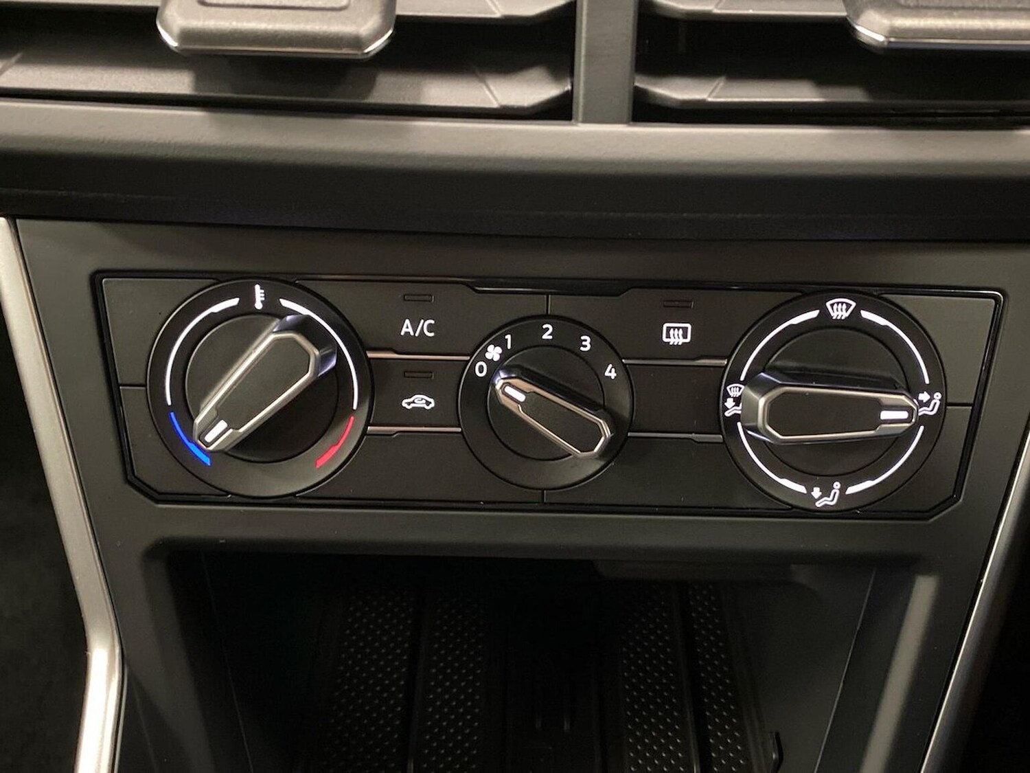 Used Volkswagen Polo 2025 for sale - 76164873: Photo 12