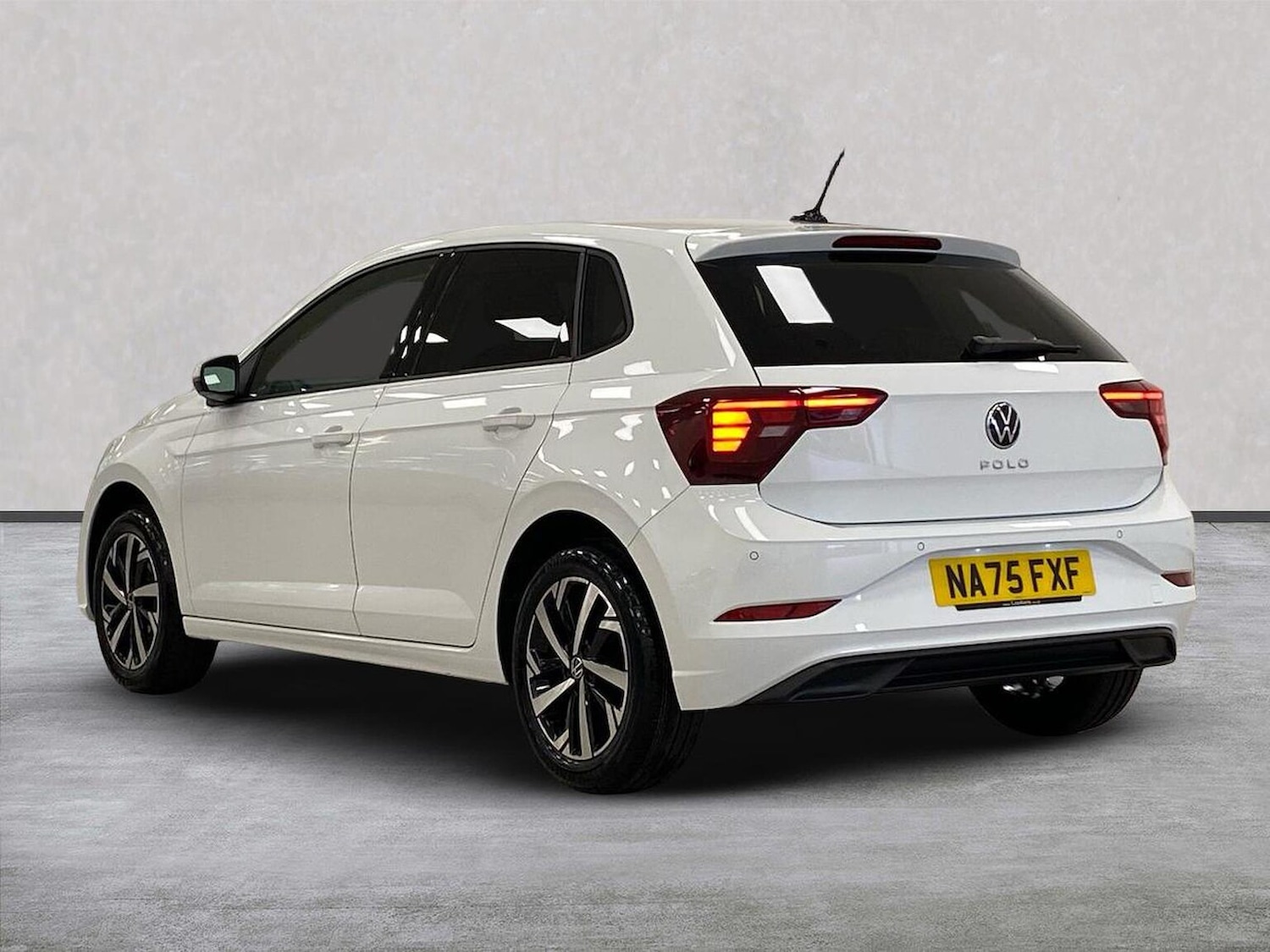 Used Volkswagen Polo 2025 for sale - 76164873: Photo 2