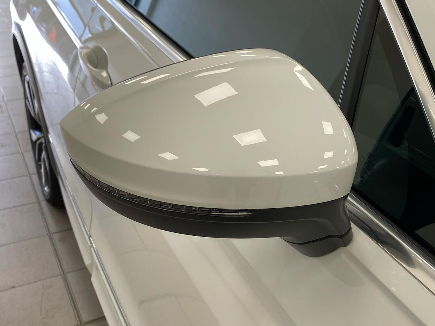 Used Volkswagen Tiguan 2023 for sale - 76682627: Photo 38