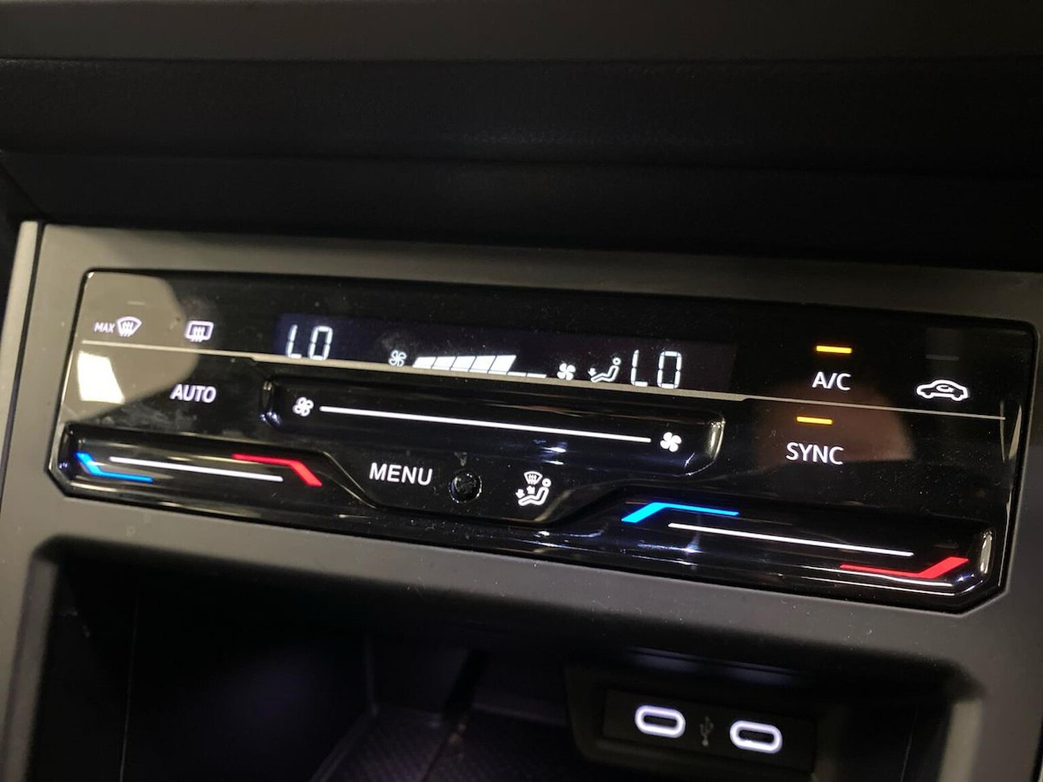 Used Volkswagen Taigo 2024 for sale - 76837159: Photo 12