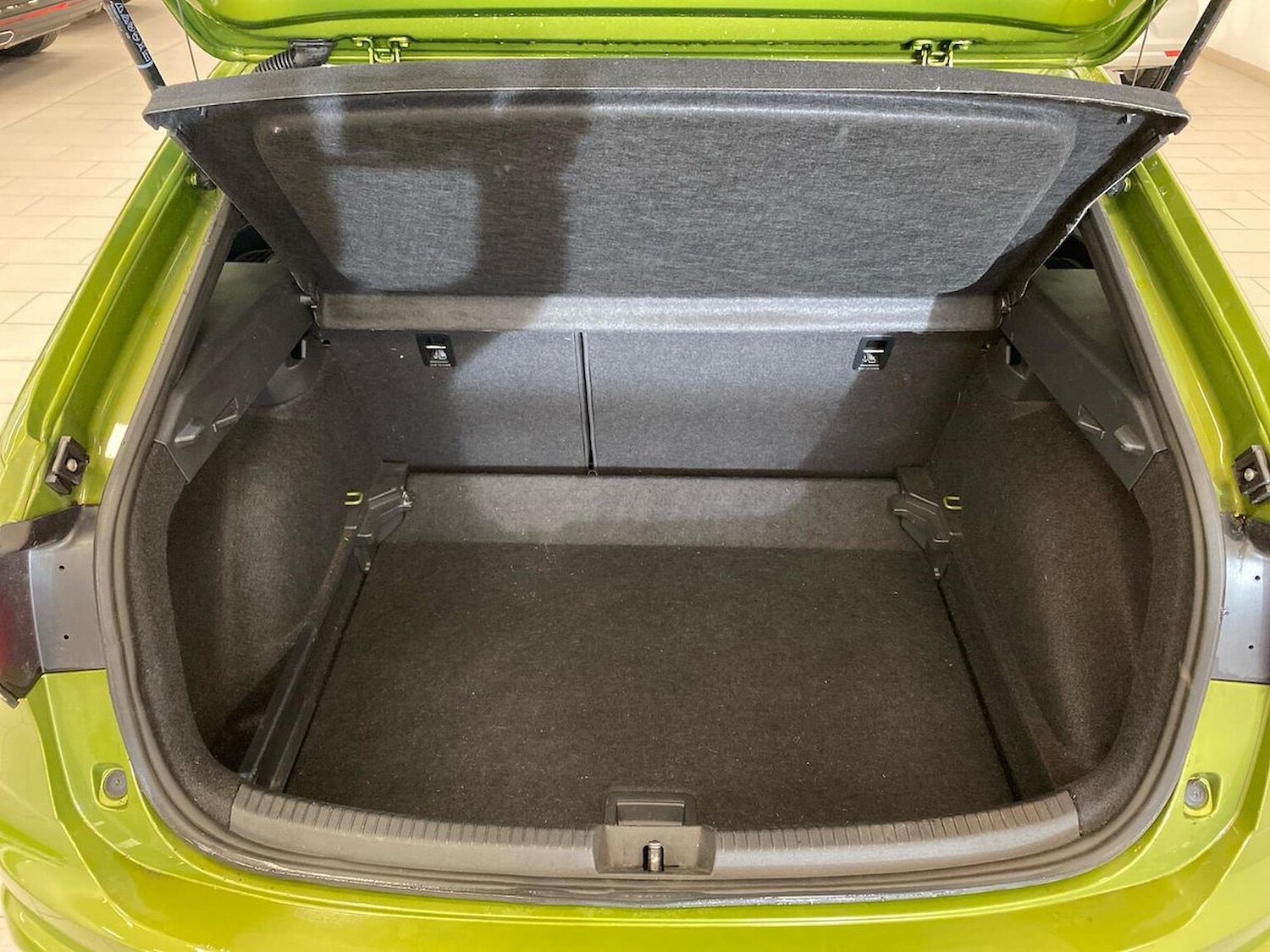 Used Volkswagen Taigo 2024 for sale - 76837159: Photo 17