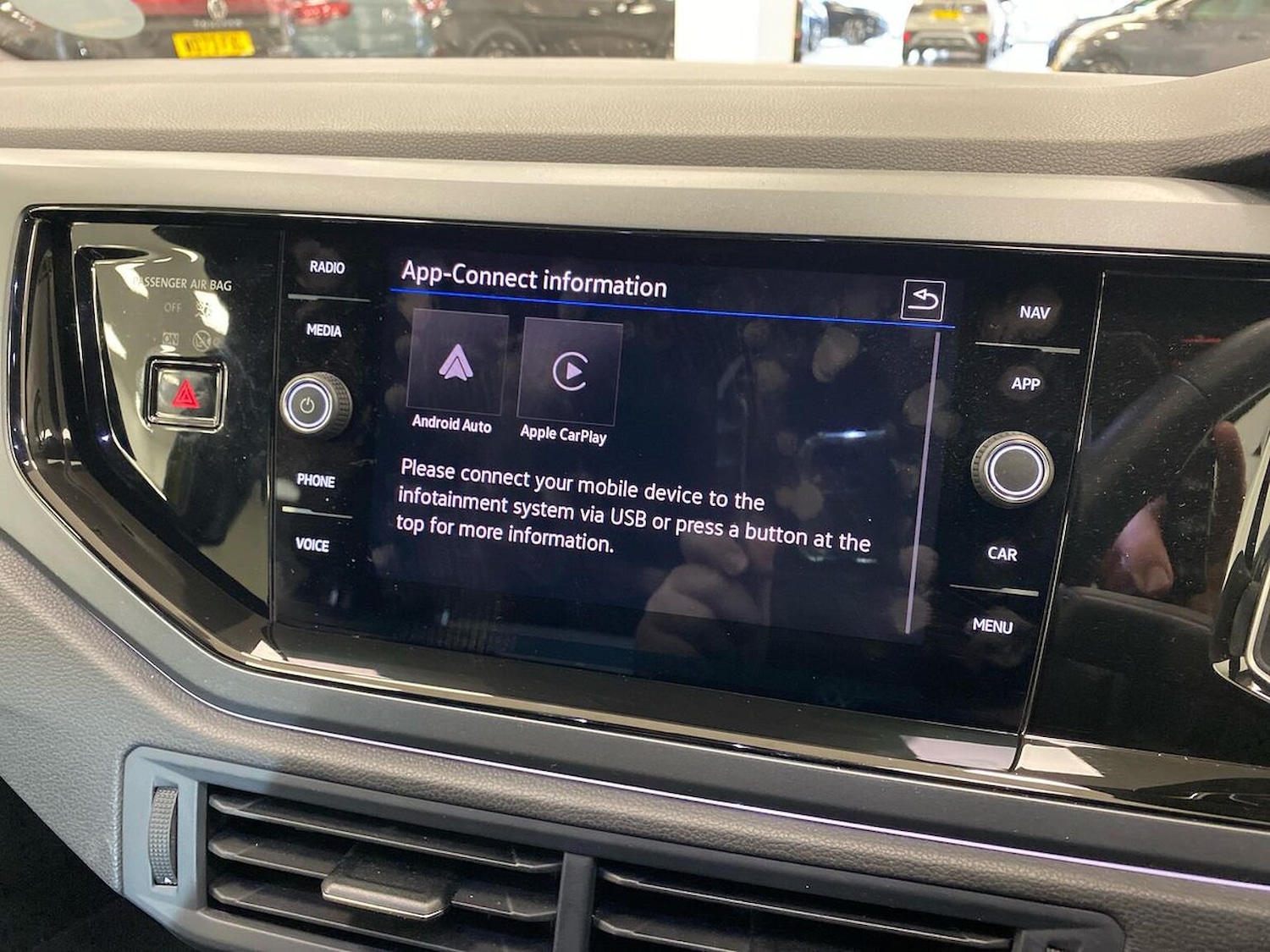 Used Volkswagen Taigo 2024 for sale - 76837159: Photo 25