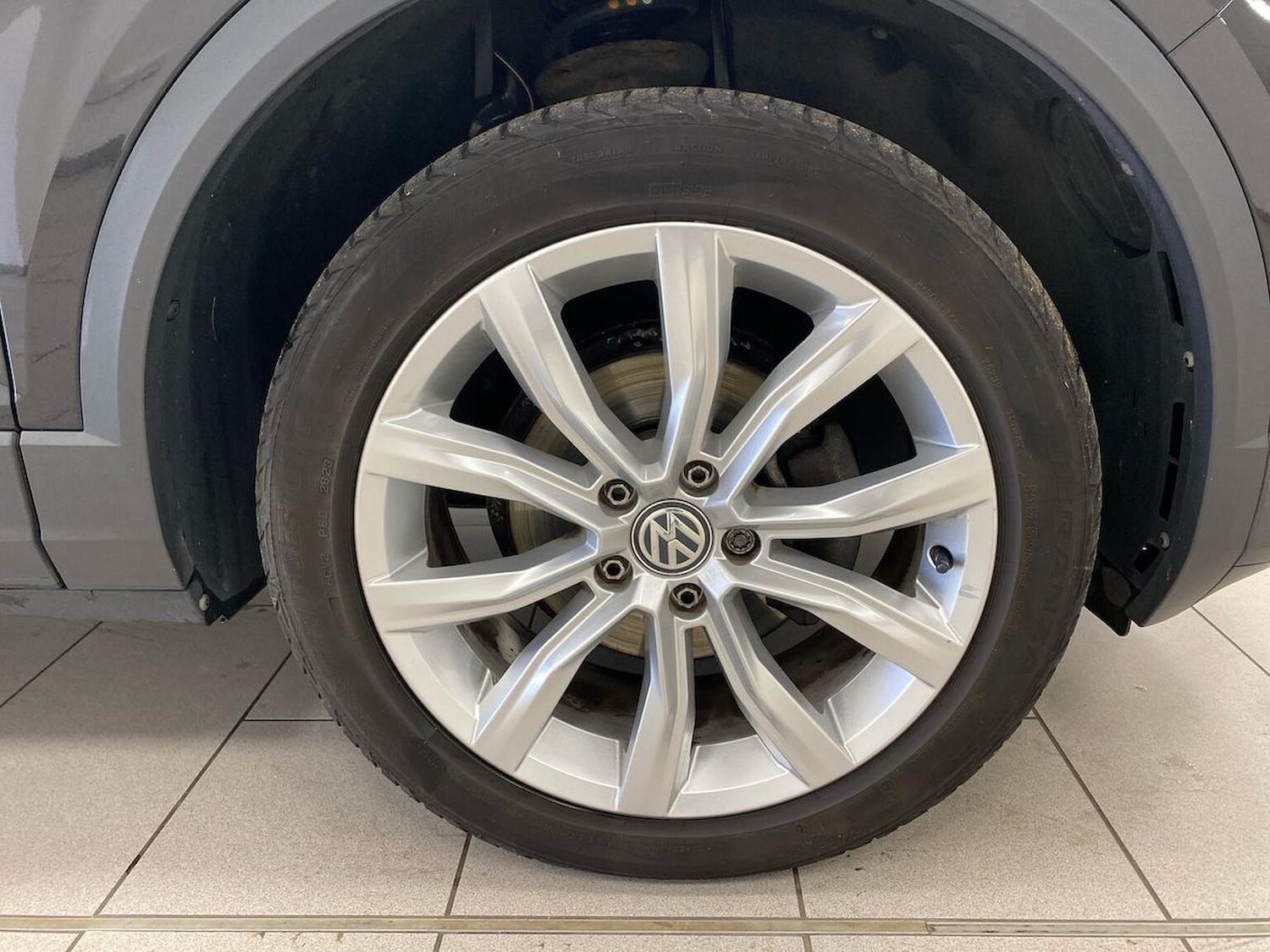 Used Volkswagen T-Roc 2019 for sale - 76310152: Photo 6