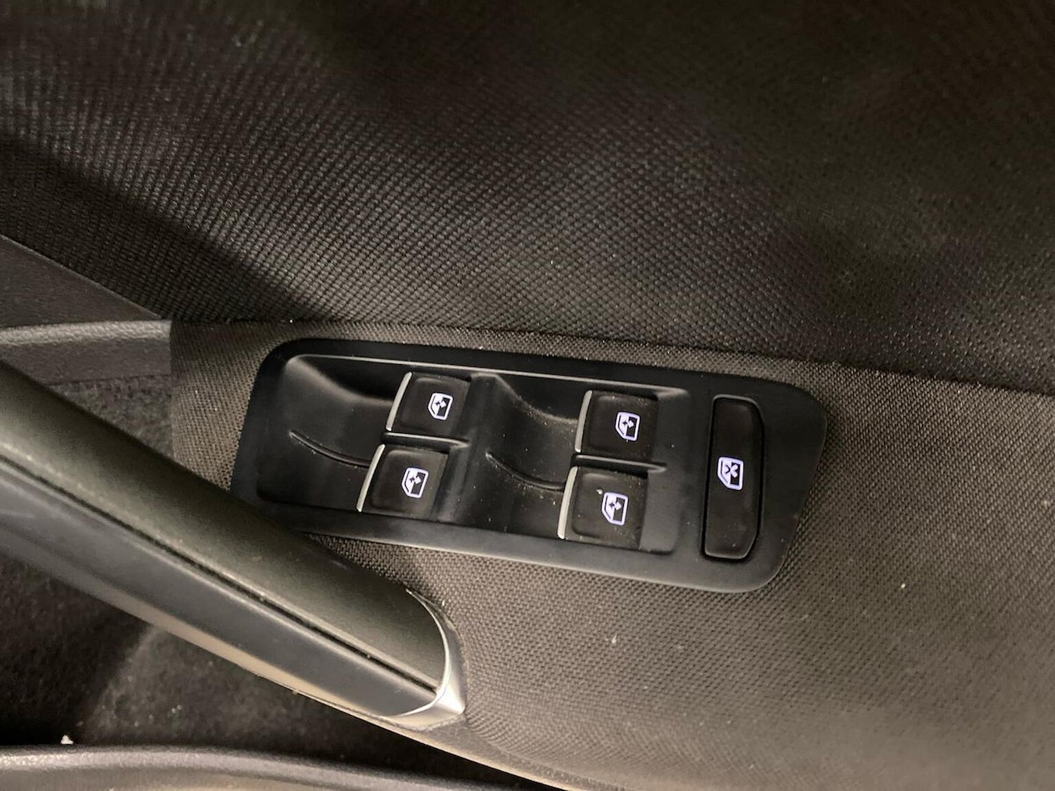 Used Volkswagen Golf 2019 for sale - 76911251: Photo 21