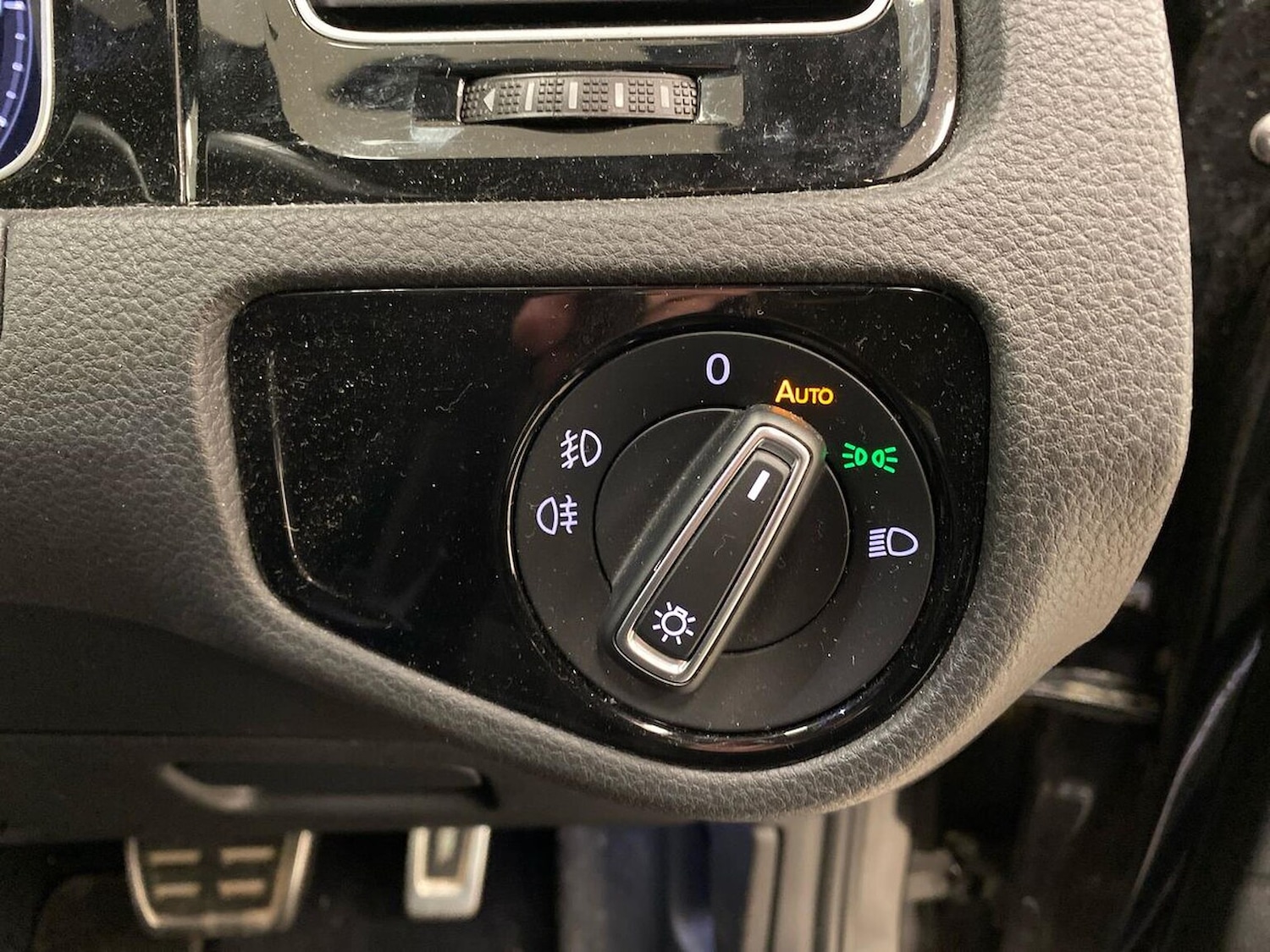 Used Volkswagen Golf 2019 for sale - 76911251: Photo 22