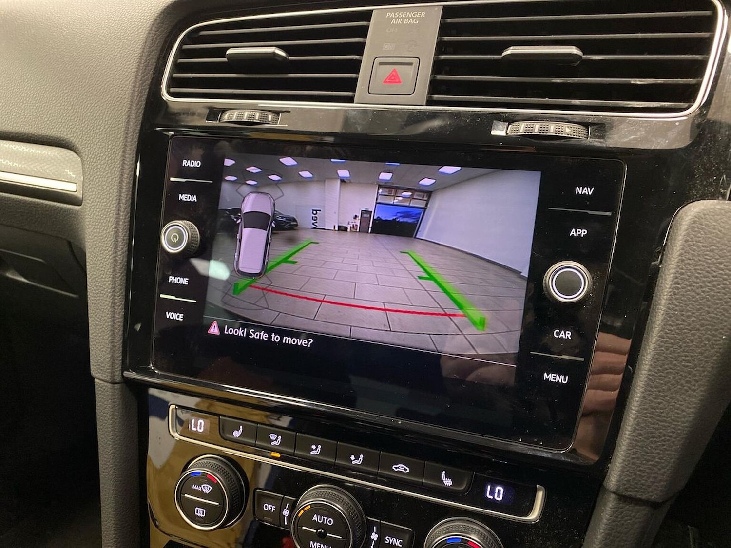 Used Volkswagen Golf 2019 for sale - 76911251: Photo 23