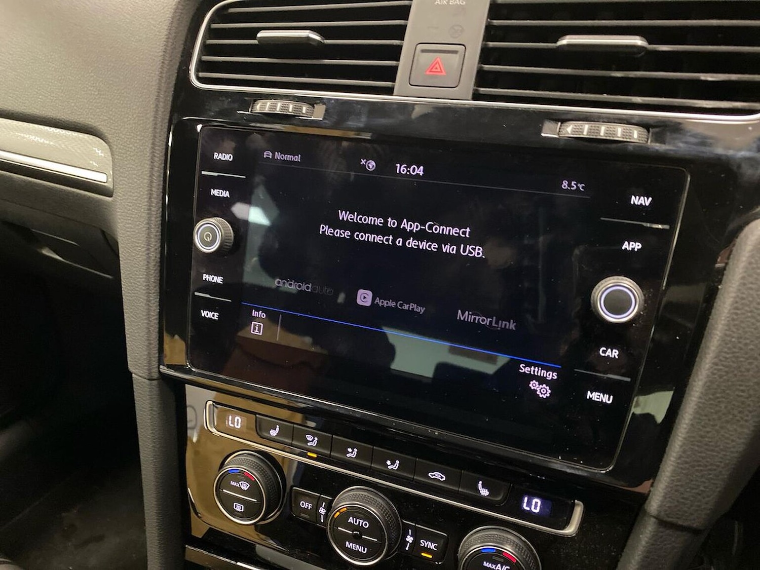 Used Volkswagen Golf 2019 for sale - 76911251: Photo 25