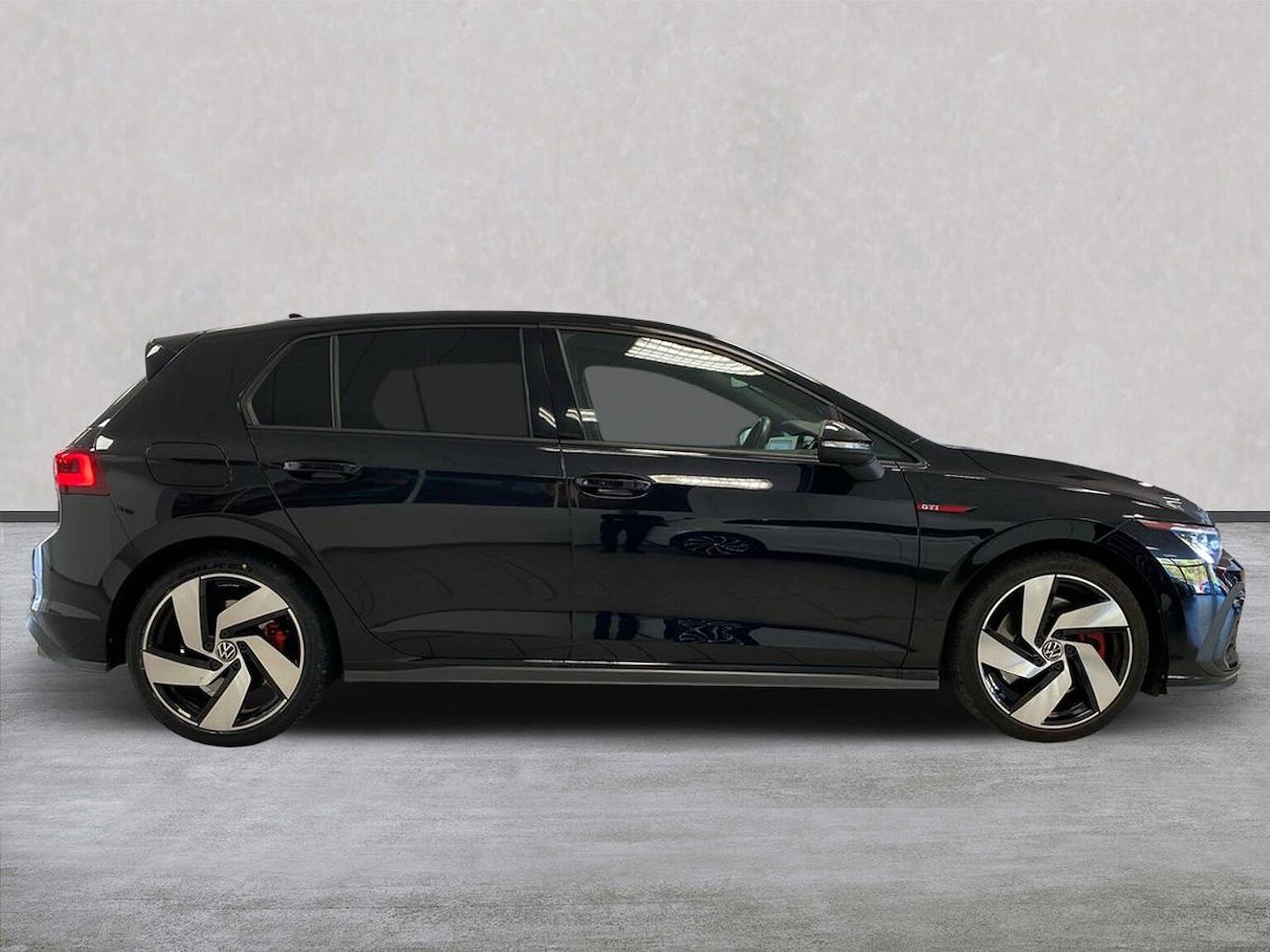 Used Volkswagen Golf 2023 for sale - 76082470: Photo 3