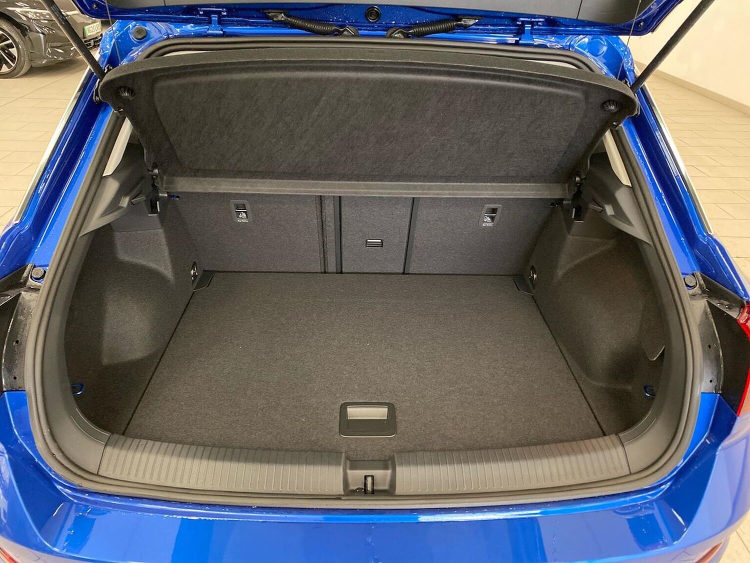 Used Volkswagen T-Roc 2025 for sale - 77487420: Photo 17