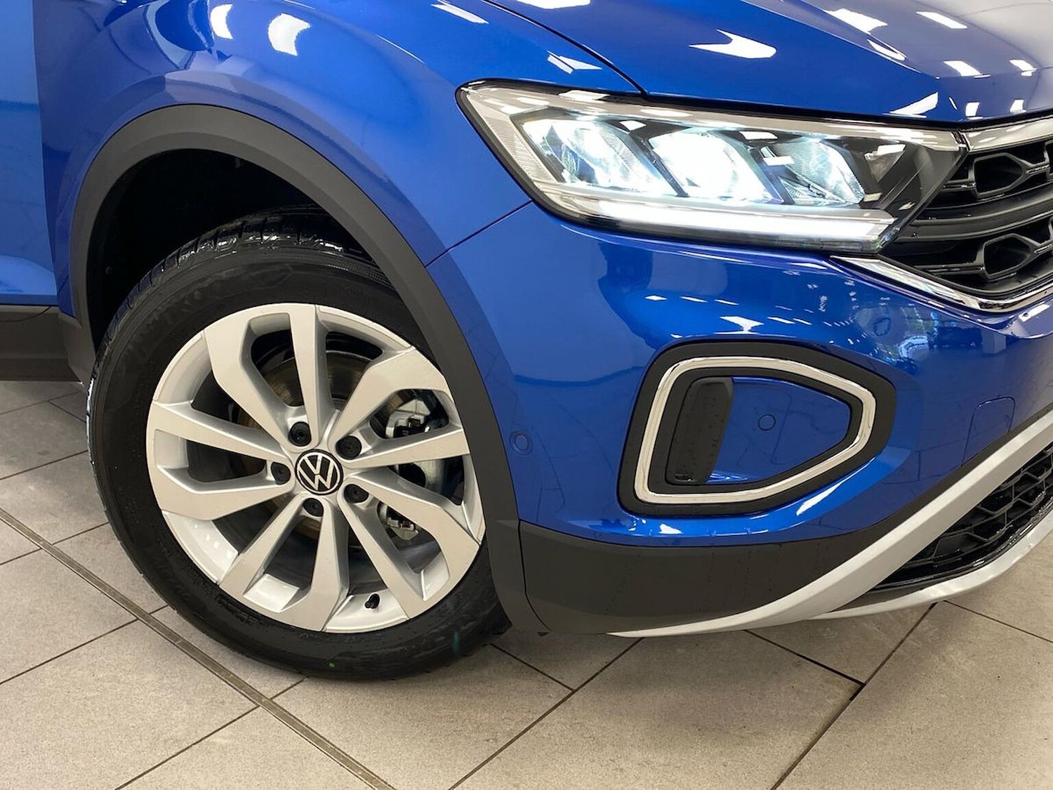 Used Volkswagen T-Roc 2025 for sale - 77487420: Photo 30