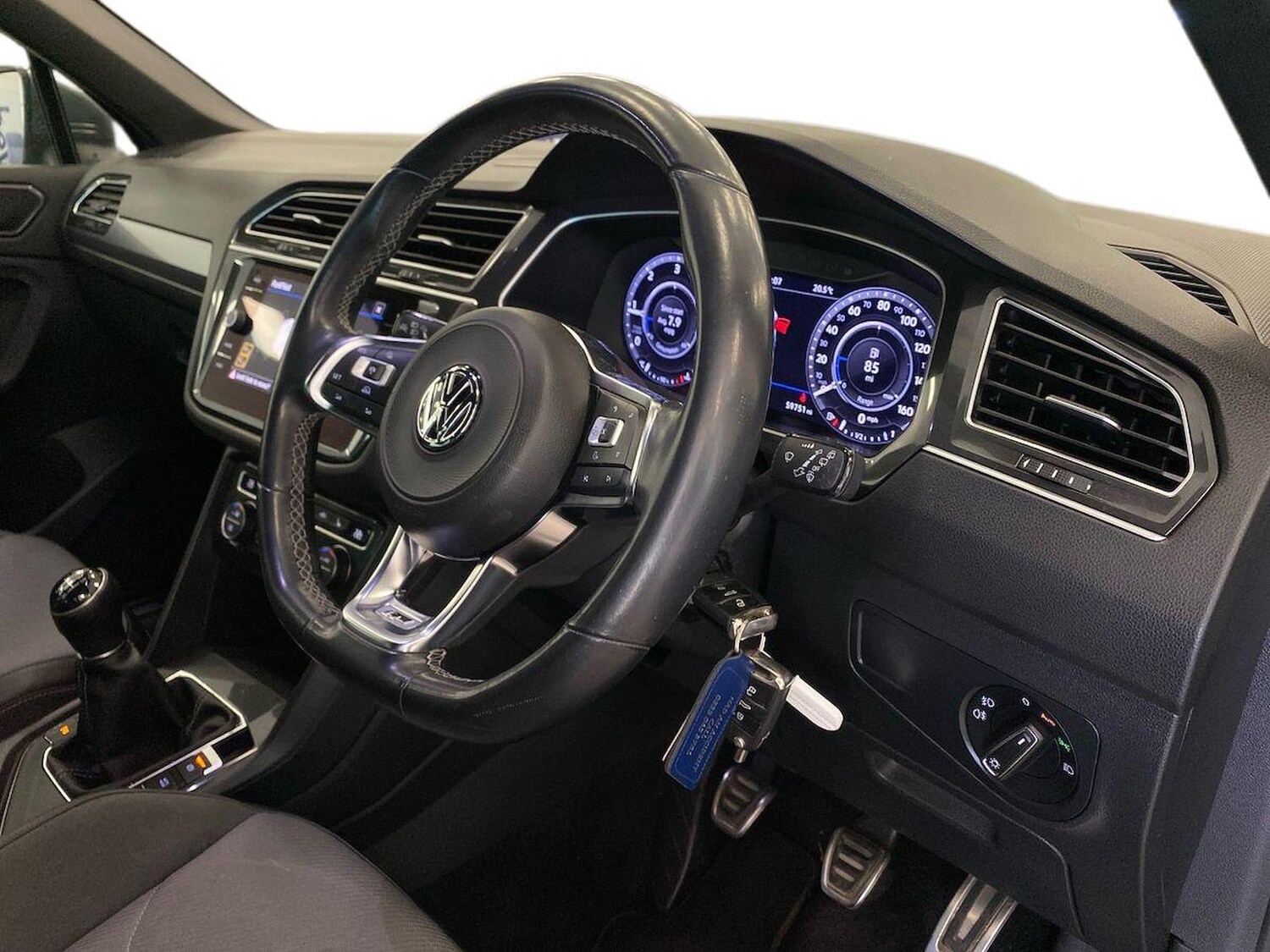 Used Volkswagen Tiguan 2018 for sale - 78194540: Photo 15