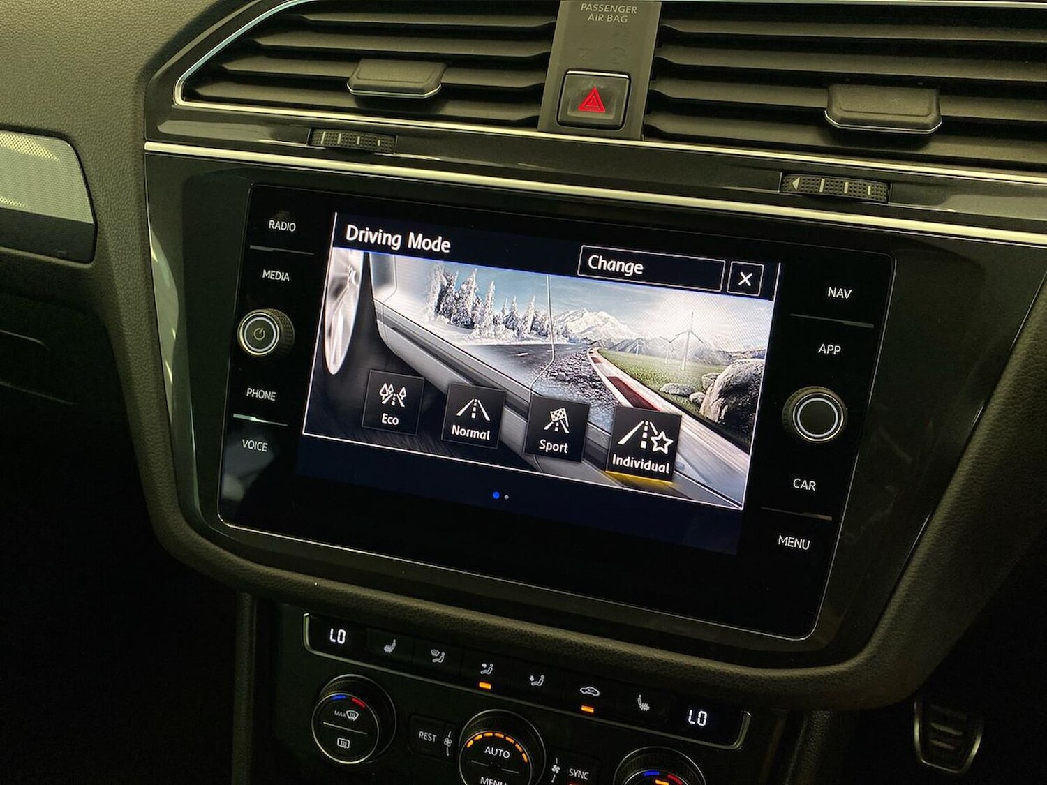 Used Volkswagen Tiguan 2018 for sale - 78194540: Photo 25