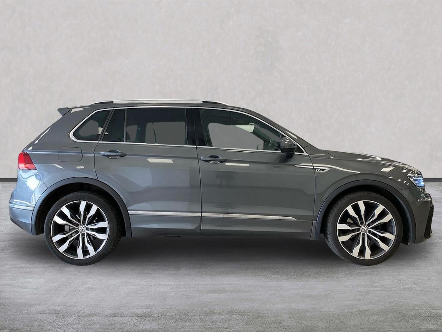 Used Volkswagen Tiguan 2018 for sale - 78194540: Photo 3