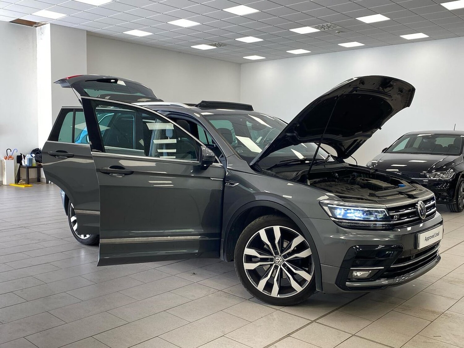 Used Volkswagen Tiguan 2018 for sale - 78194540: Photo 40