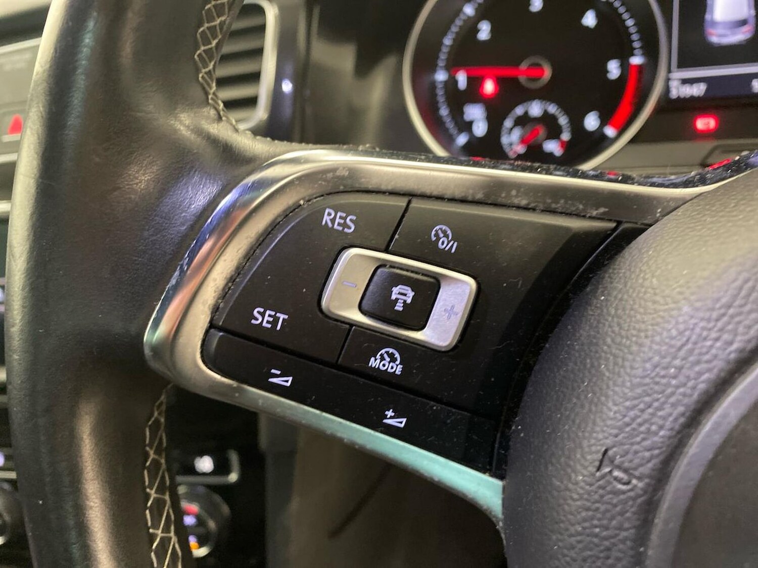 Used Volkswagen Golf 2016 for sale - 76651216: Photo 27