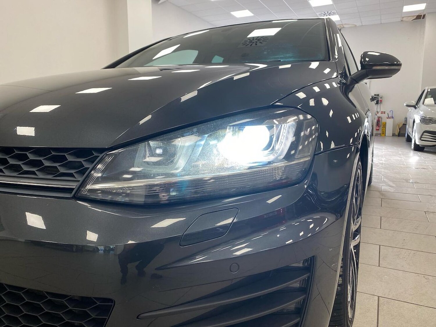 Used Volkswagen Golf 2016 for sale - 76651216: Photo 34