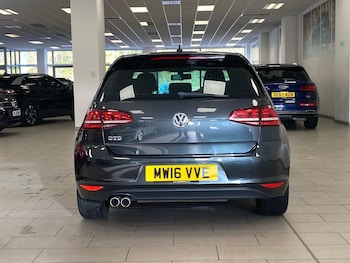 Used Volkswagen Golf 2016 for sale - 76651216: Photo