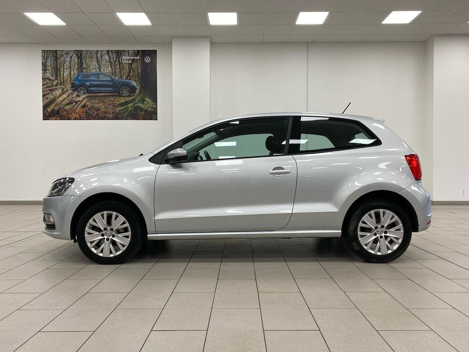 Used Volkswagen Polo 2014 for sale - 76638870: Photo 19