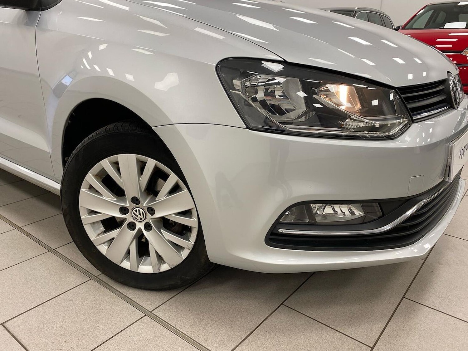 Used Volkswagen Polo 2014 for sale - 76638870: Photo 28