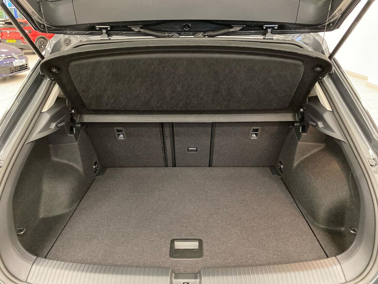 Used Volkswagen T-Roc 2025 for sale - 76193247: Photo 17
