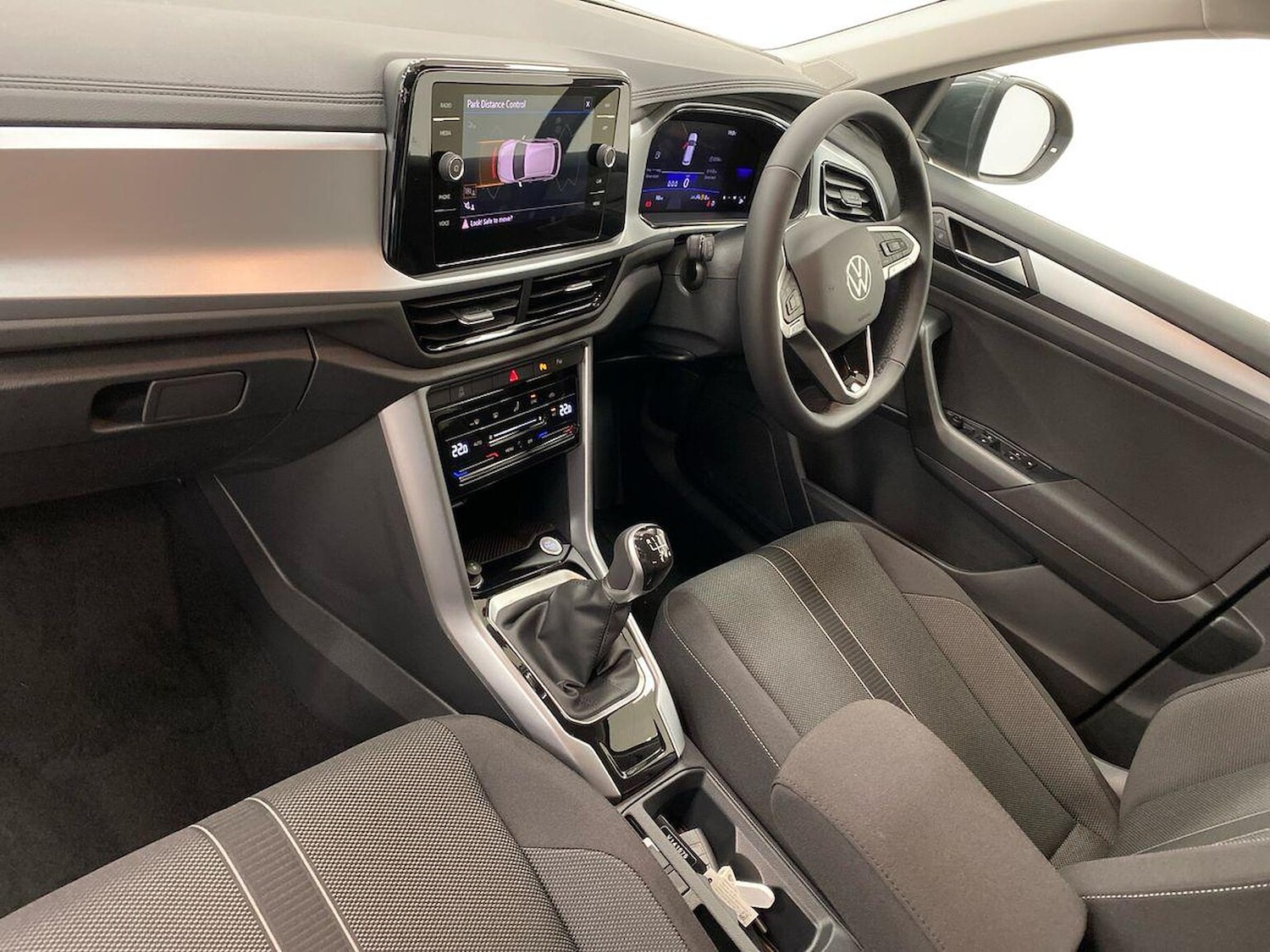 Used Volkswagen T-Roc 2025 for sale - 76193247: Photo 7
