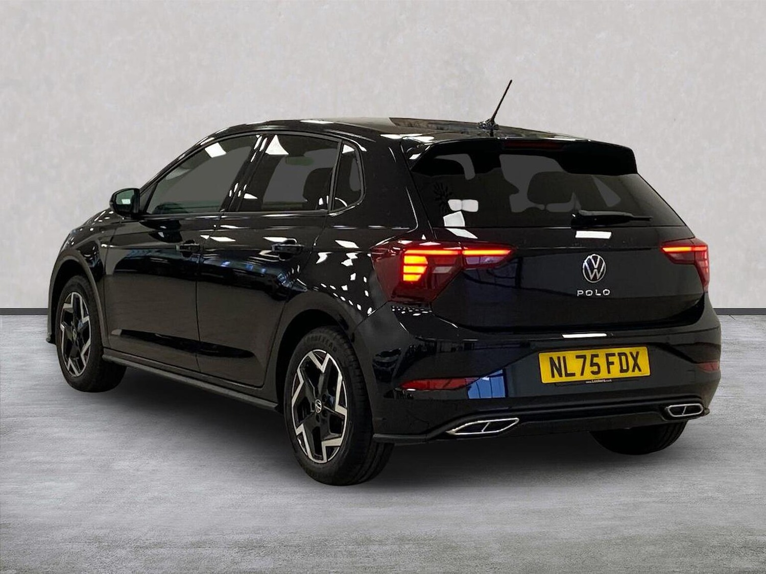 Used Volkswagen Polo 2025 for sale - 76292979: Photo 2