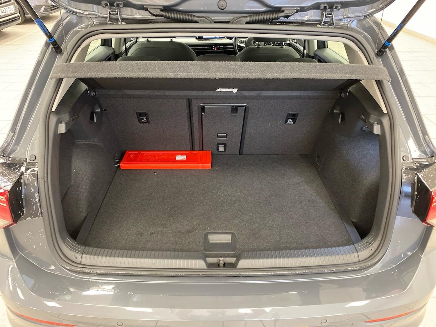 Used Volkswagen Golf 2020 for sale - 77056824: Photo 19