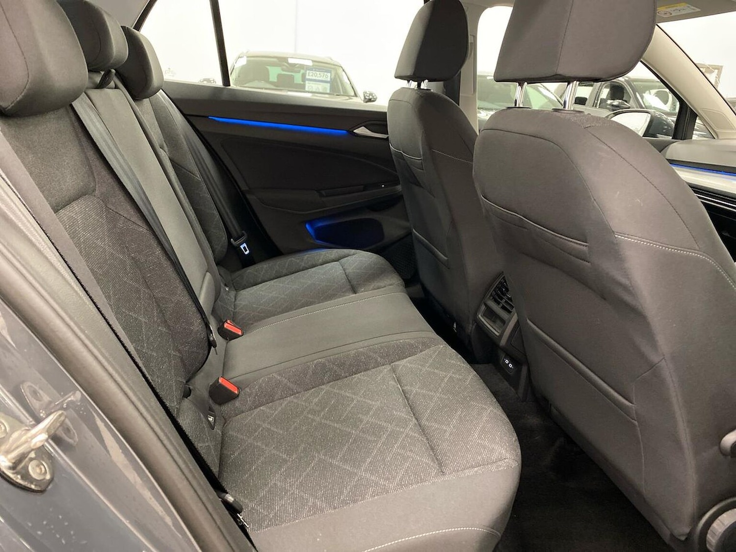 Used Volkswagen Golf 2020 for sale - 77056824: Photo 39