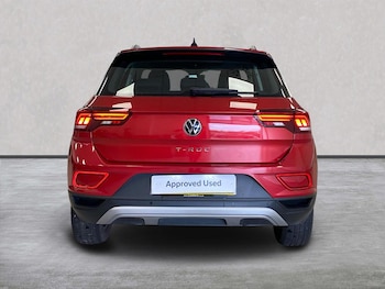Used Volkswagen T-Roc 2023 for sale - 79371872: Photo