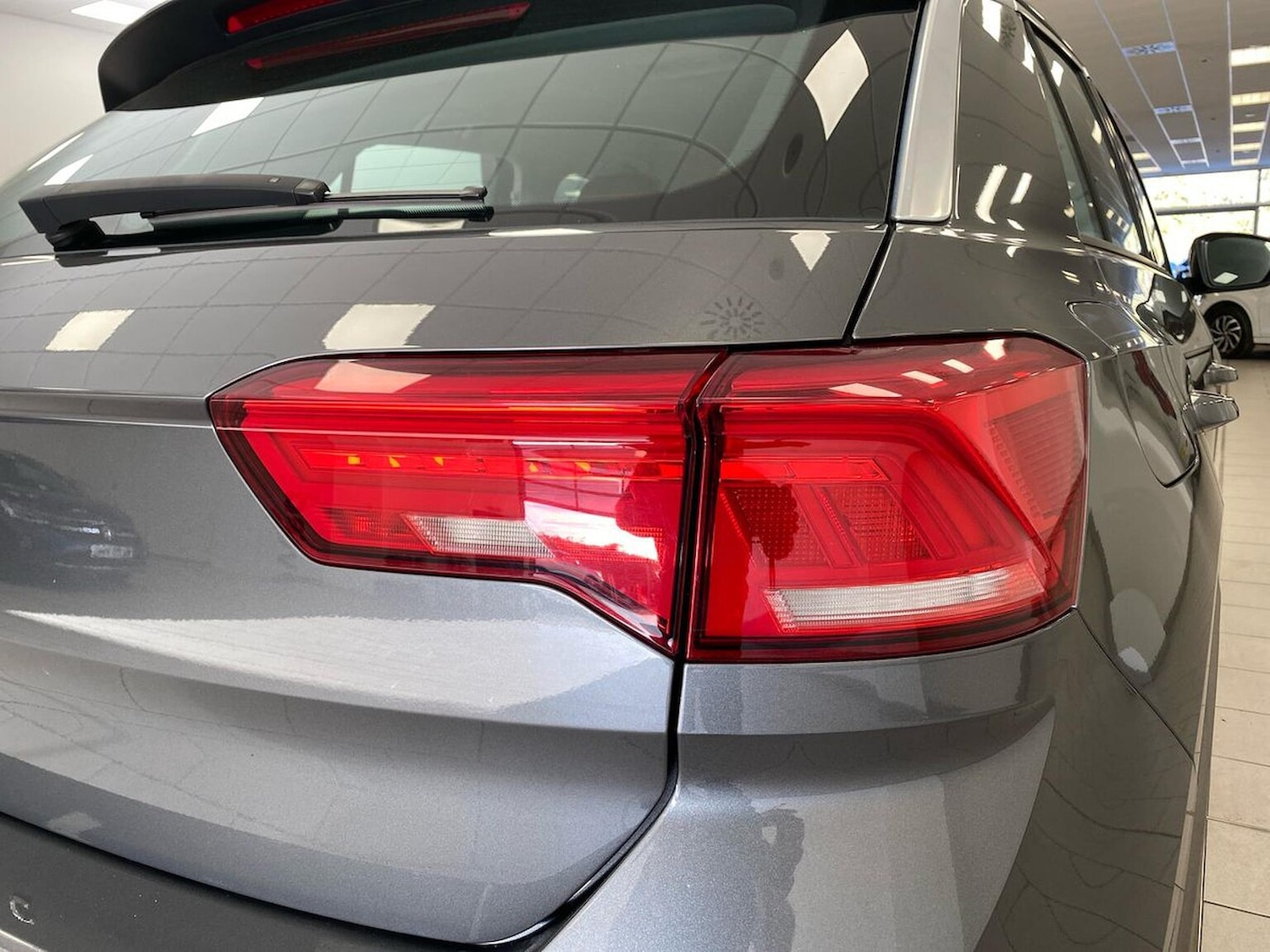 Used Volkswagen T-Roc 2018 for sale - 76403463: Photo 28