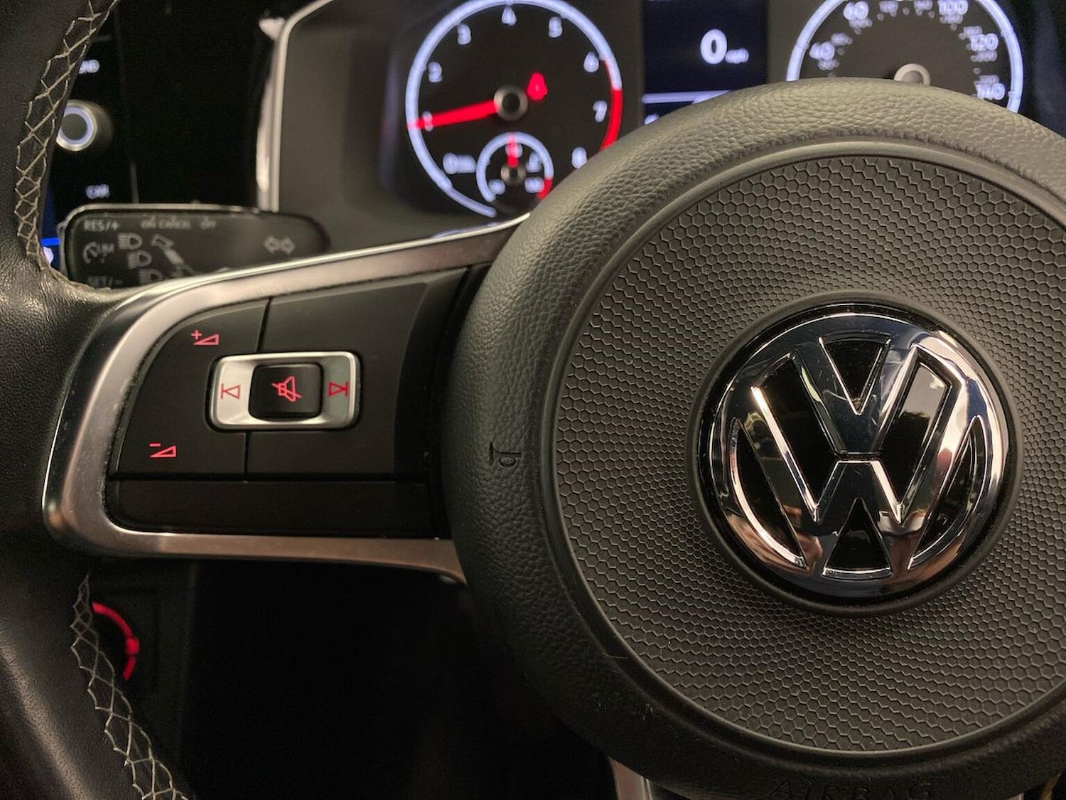 Used Volkswagen Polo 2020 for sale - 78223300: Photo 27