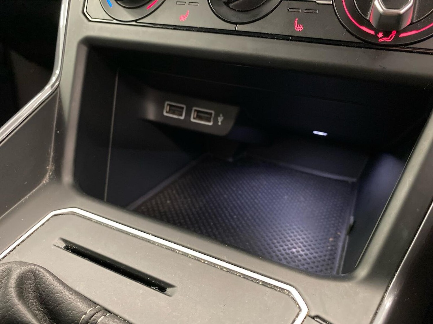 Used Volkswagen Polo 2020 for sale - 78223300: Photo 28