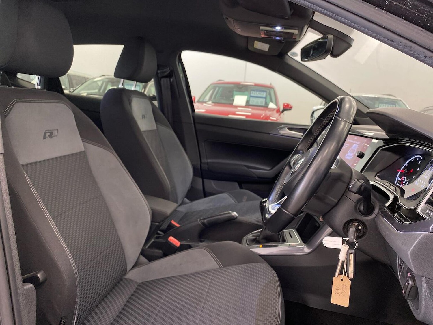 Used Volkswagen Polo 2020 for sale - 78223300: Photo 31