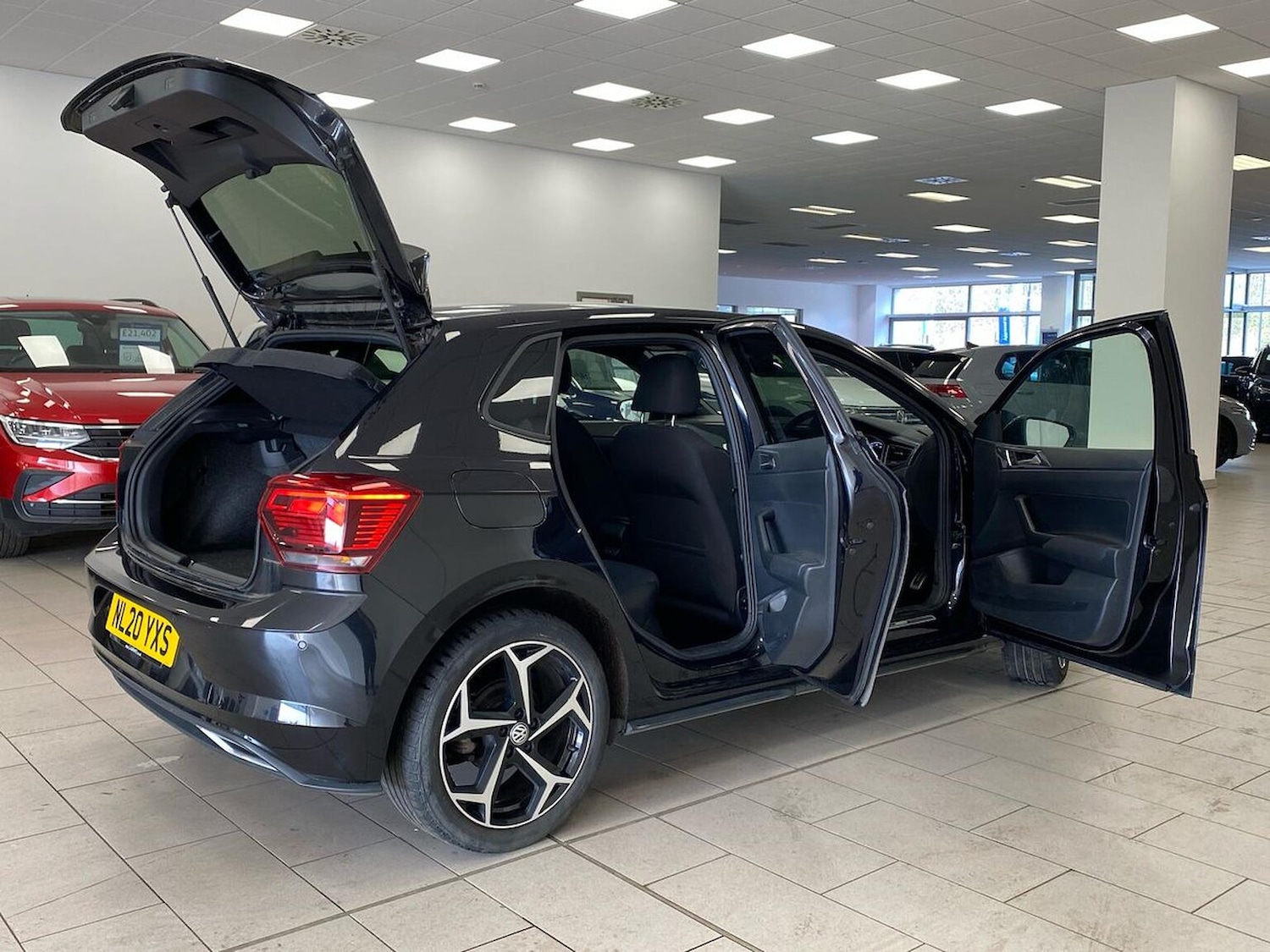 Used Volkswagen Polo 2020 for sale - 78223300: Photo 39