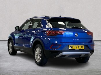 Used Volkswagen T-Roc 2022 for sale - 75490826: Photo