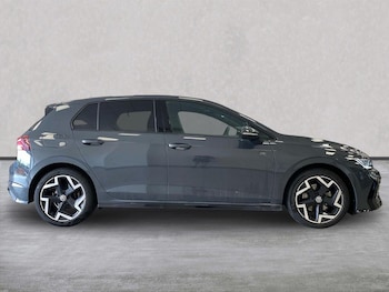 Used Volkswagen Golf 2025 for sale - 78512069: Photo